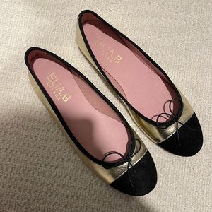Elia B London made in Italy gold black leather flats size 40
